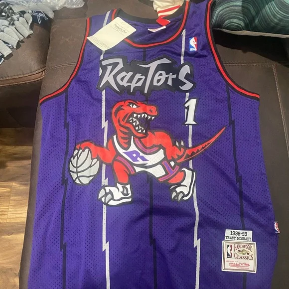 L for sale - Picture 1 of 1